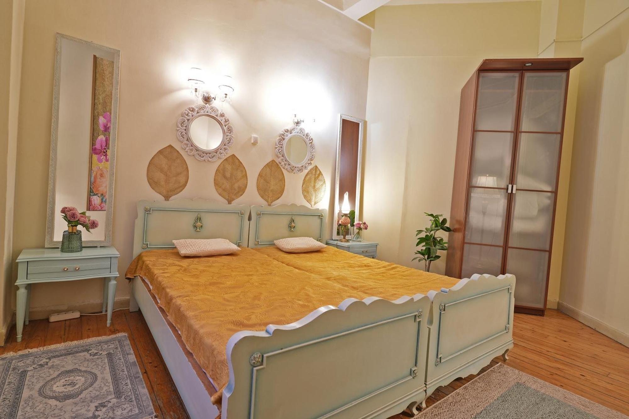 Chateau Leconte Apartment